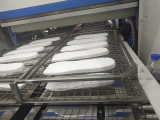 東信高科鞋機